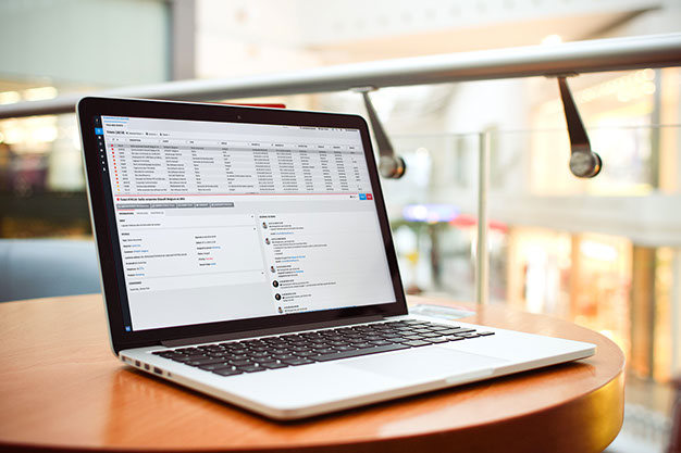 Azur Web Ticket System